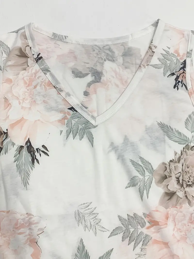 V Neck Print Sleeveless Loose Summer Tank Top - Image 4